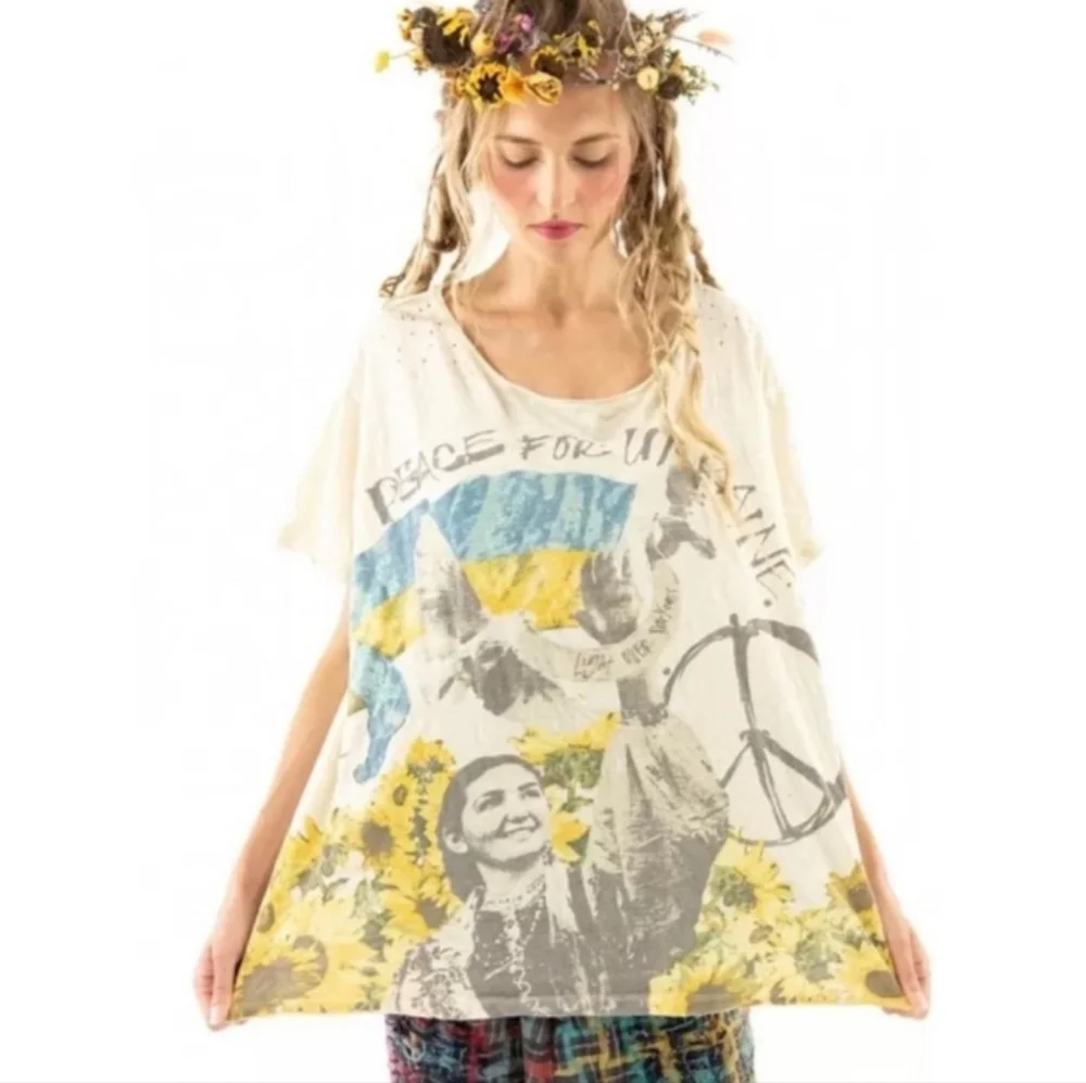 ISO New Condition Magnolia Pearl Peace for Ukraine Boyfriend Tee For My Sister - Picture 2 of 5